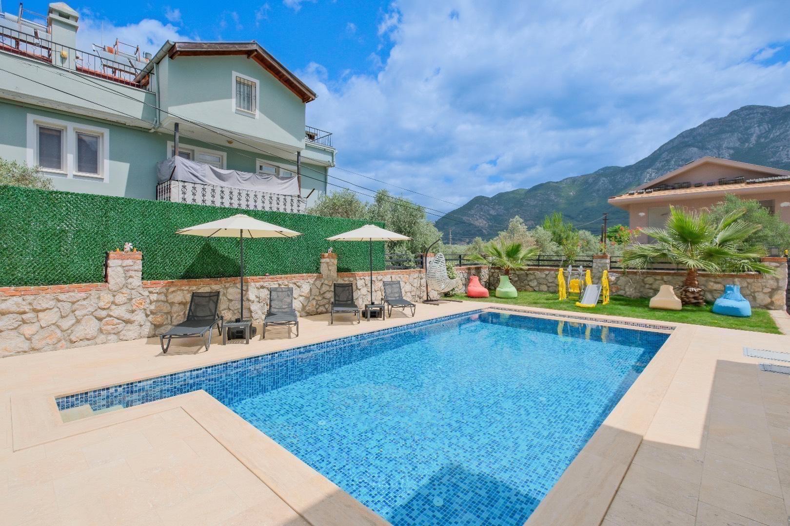Fethiye Yeşilüzümlü'de Doğa İçerisinde, Özel Havuzlu, Kiralık Villa-38023