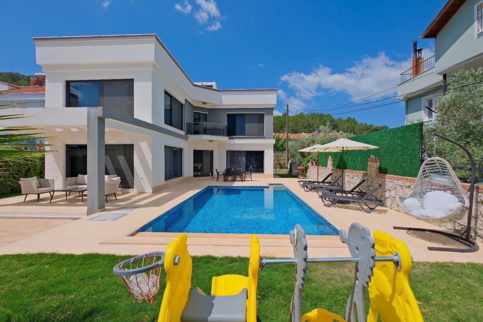 Fethiye Yeşilüzümlü'de Doğa İçerisinde, Özel Havuzlu, Kiralık Villa-38023