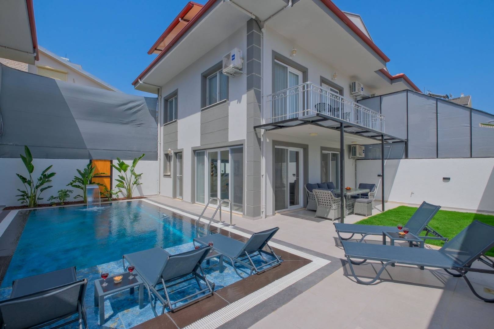 Fethiye Yeni'de Kalabalık Ailelere Uygun, Özel Havuzlu, Ferah Villa