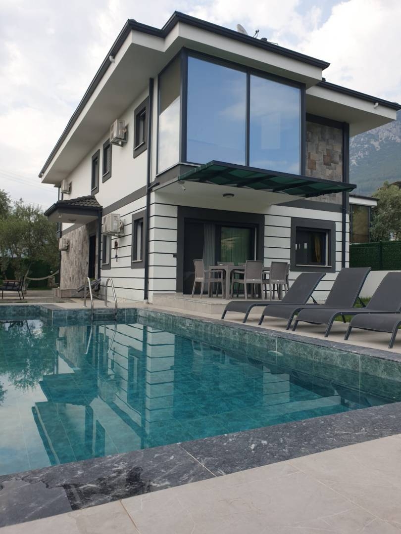 Fethiye Yeşilüzümlü'de Doğa İçerisinde, Özel Havuzlu, Konforlu Villa