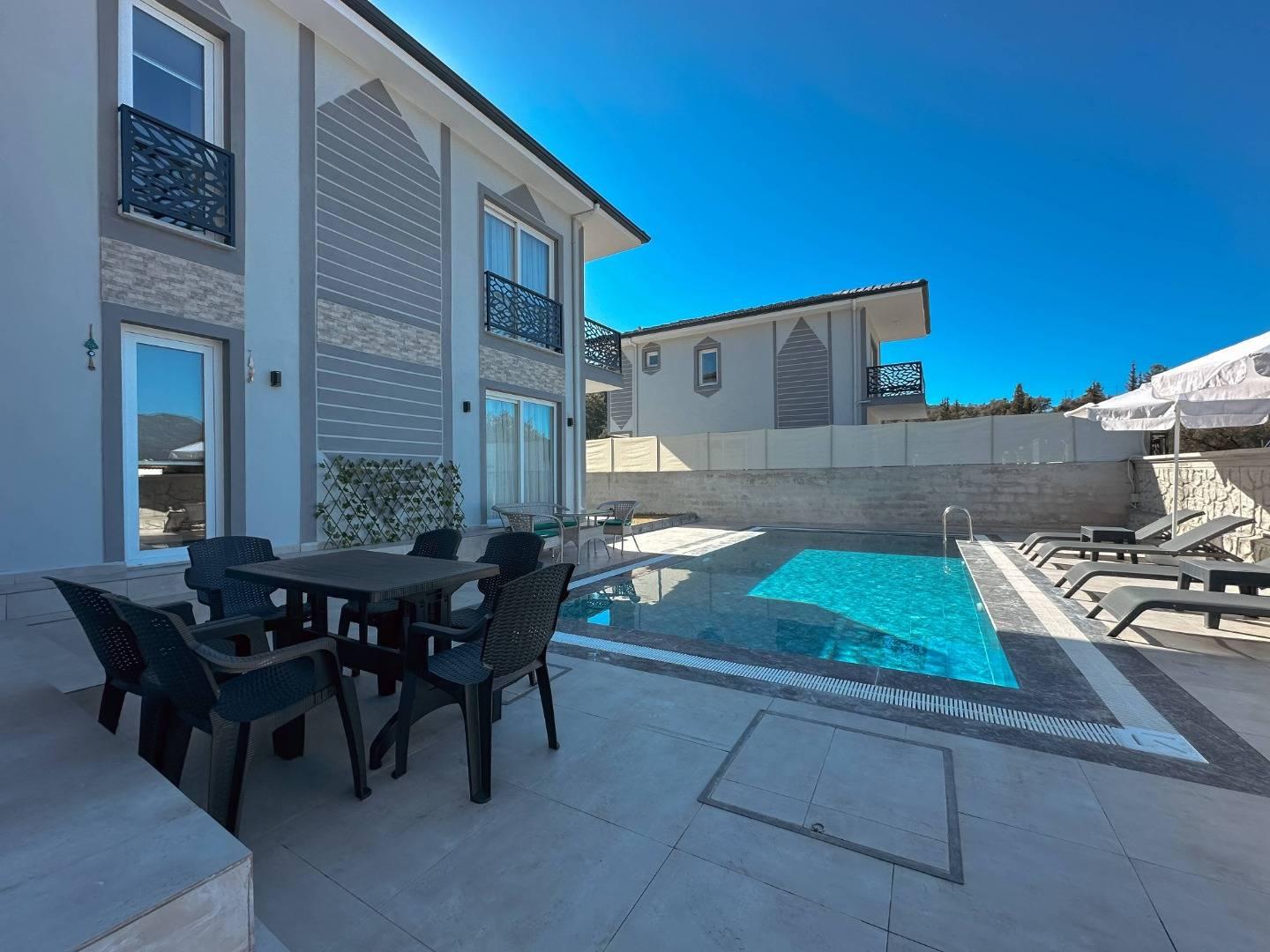 Fethiye Yeşilüzümlü'de Doğa İçerisinde, Özel Havuzlu, Konforlu Villa -35740