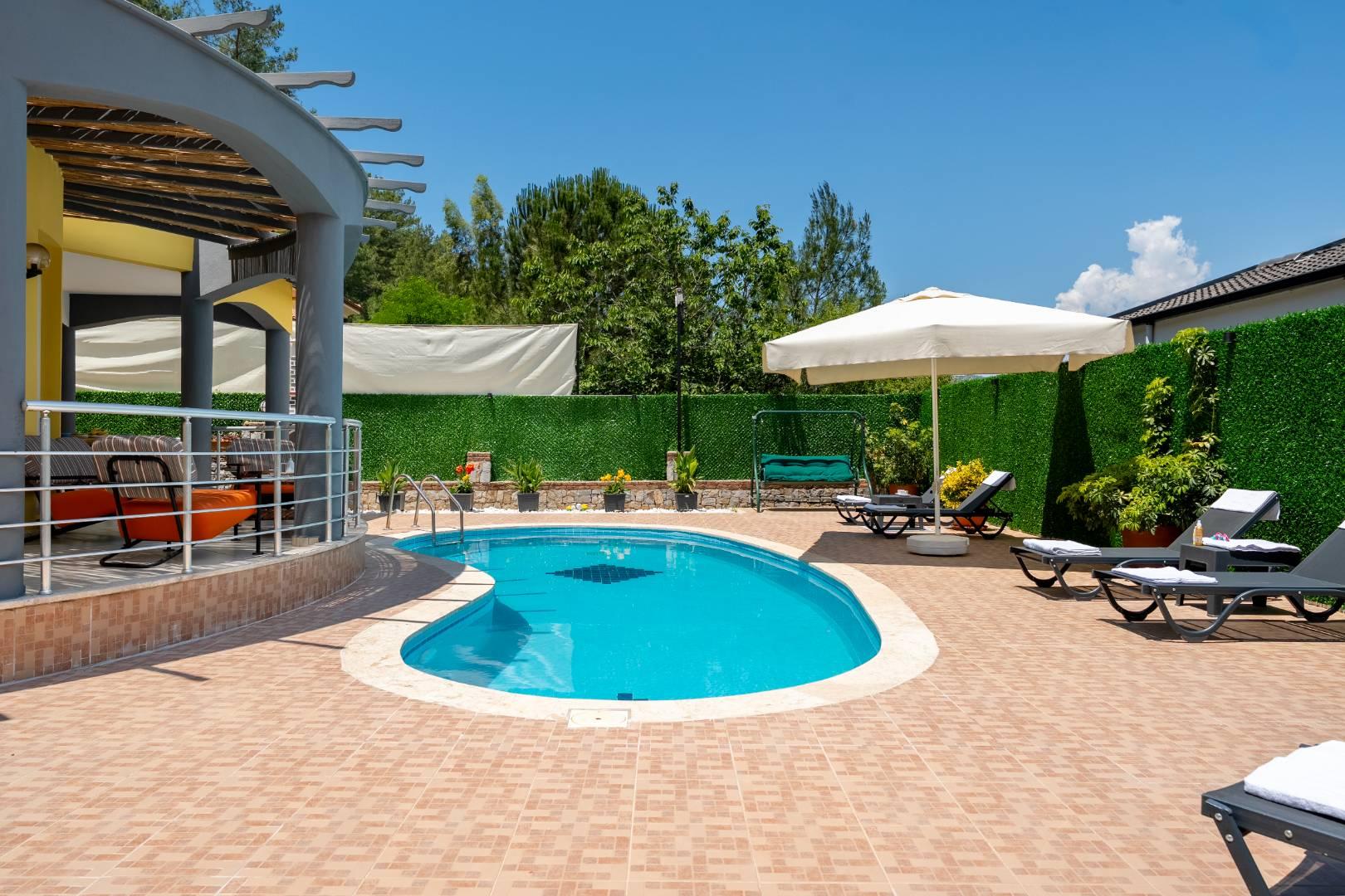 Fethiye Yeşilüzümlü'de Enfes Doğada, Özel Havuzlu, Kiralık Villa-43923