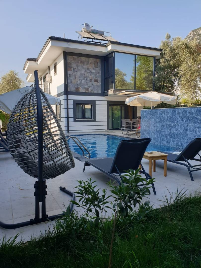 Fethiye Yeşilüzümlü'de Sakin Konumda, Özel Havuzlu, Lüks Villa