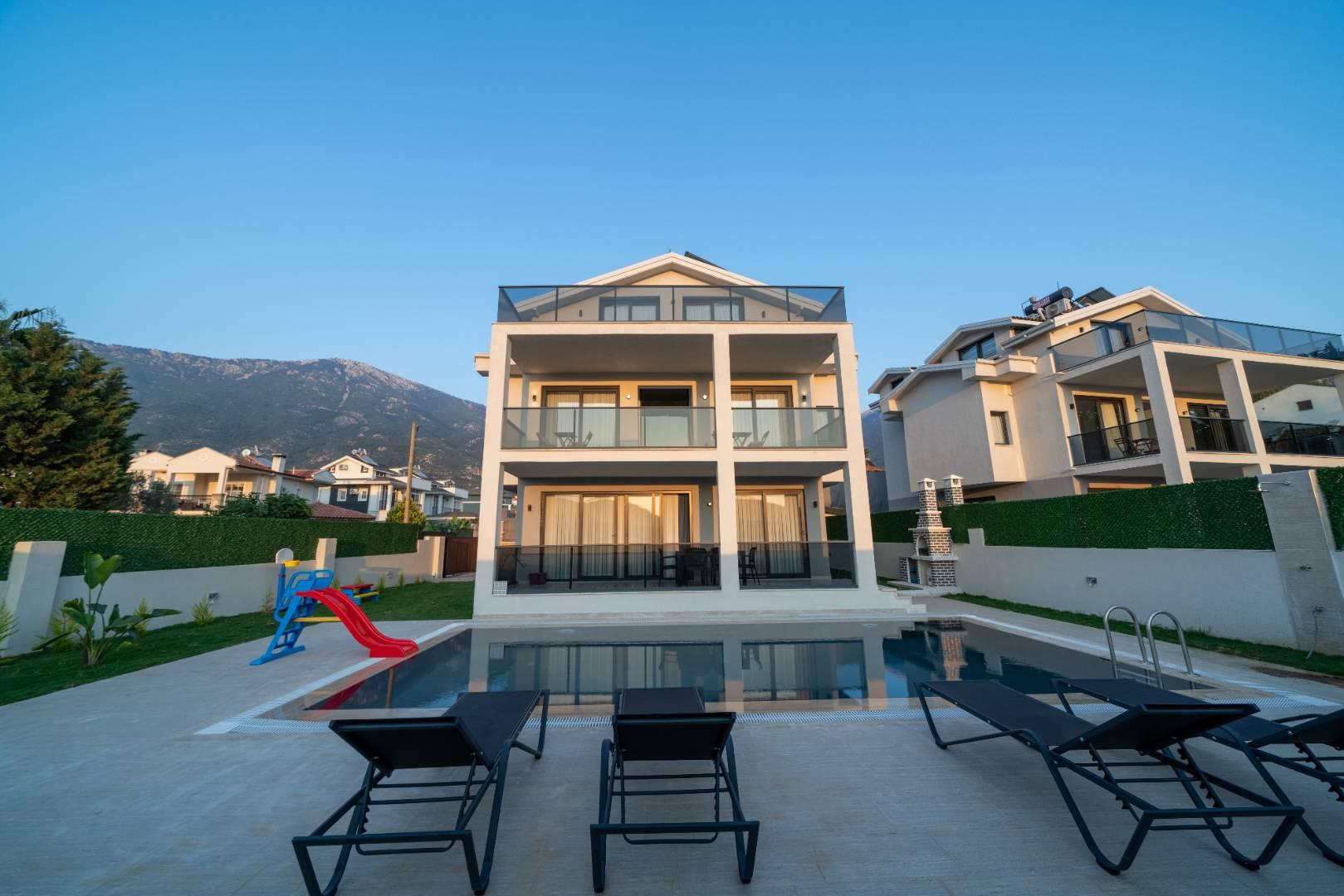 Fethiye Ölüdeniz'de Muhteşem Doğada, Özel Havuzlu, Konforlu Villa-38596