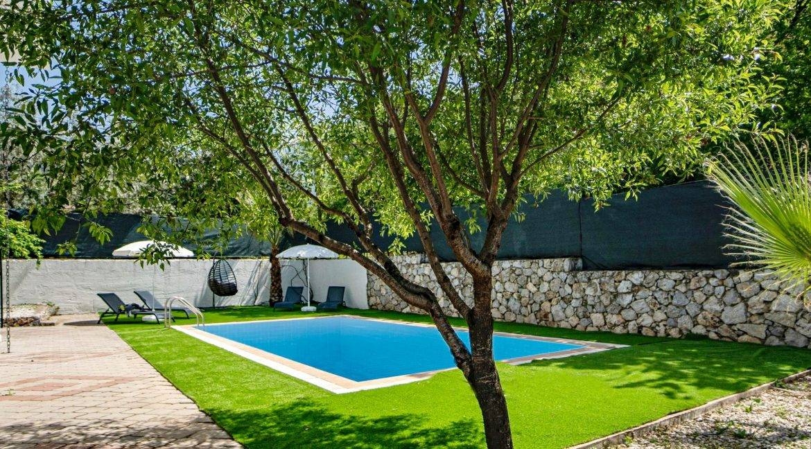 Fethiye Ovacık'ta Merkeze Yakın, Özel Havuzlu, Bahçeli Villa
