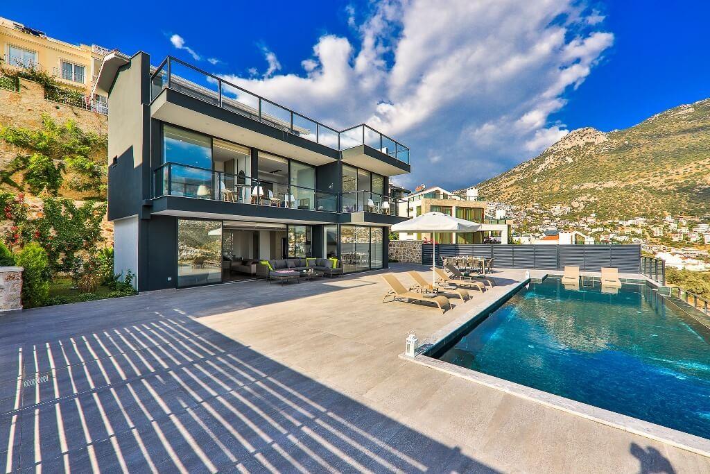 Kaş Kalkan'da Nefes Kesici Manzaralı, Özel Havuzlu, Modern Villa-15706