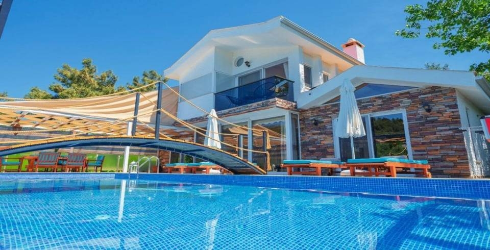 Kaş İslamlar'da Enfes Doğada, Özel Havuzlu, Lüks Kiralık Villa