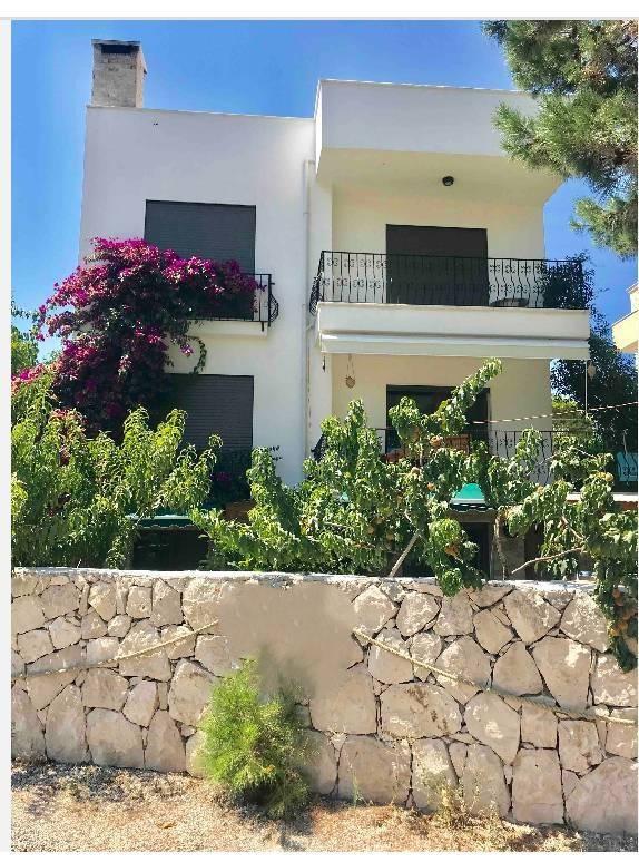 İzmir Karaburun'da Geniş Bahçeli, Çekirdek Ailelere Uygun, Şık Daire-35451