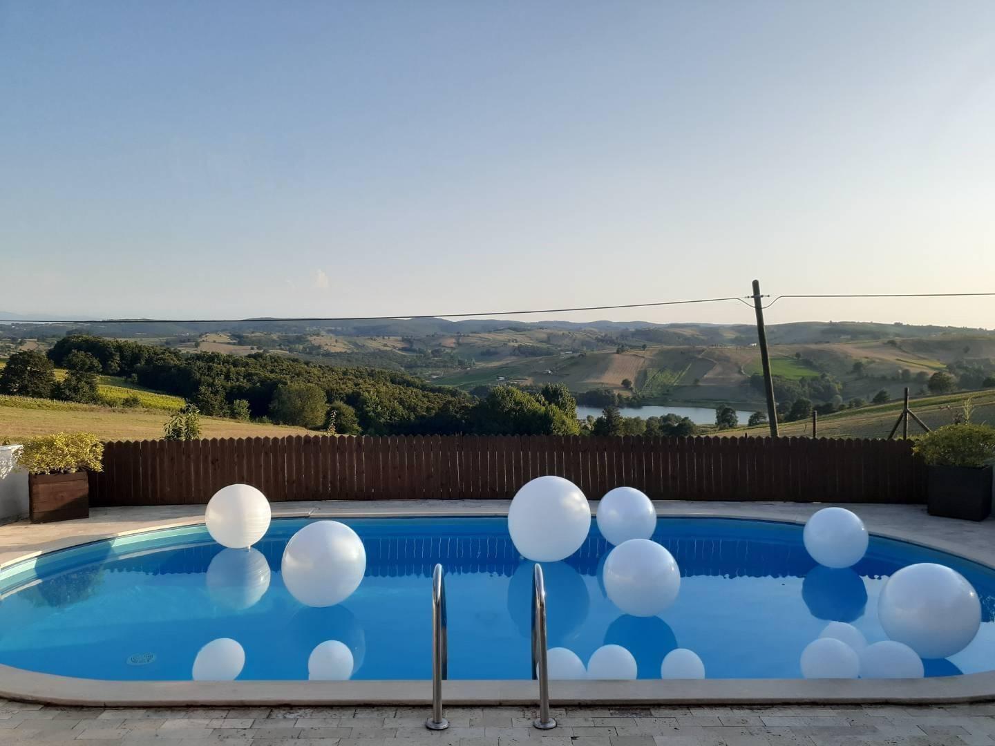 İzmit Çağırgan'da Yeşilliklerle Dolu Doğada, Özel Havuzlu, Şık Villa-36339