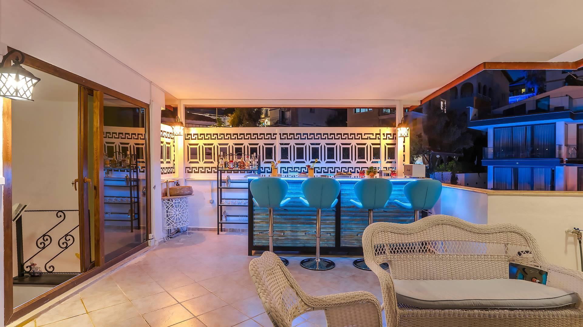 Kaş Kalkan'da Deniz Manzaralı, Özel Havuzlu, Taş Mimarili Villa-40531