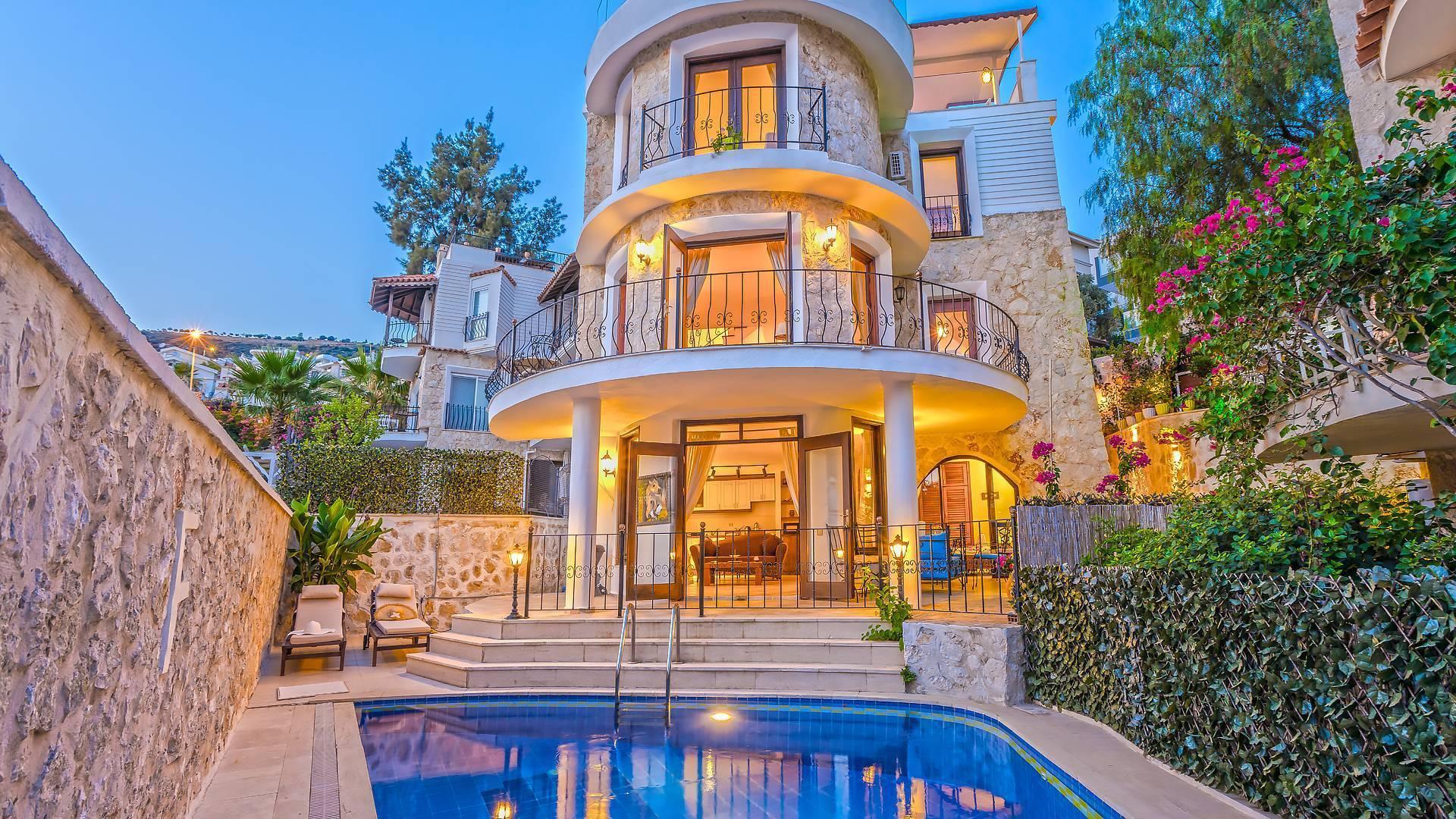 Kaş Kalkan'da Deniz Manzaralı, Özel Havuzlu, Taş Mimarili Villa-40531