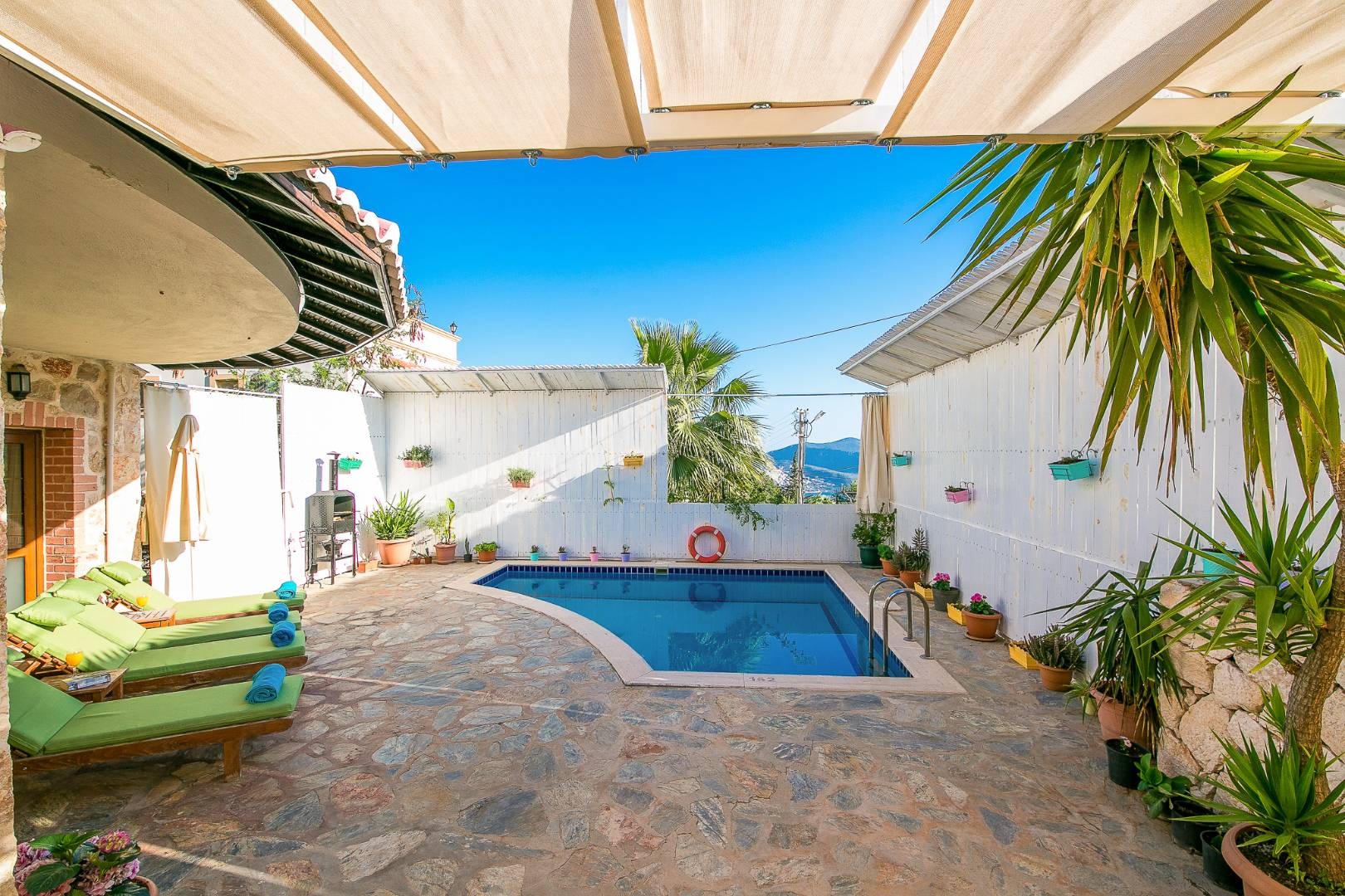 Kaş Kalkan'da Çekirdek Ailelere Uygun, Özel Havuzlu, 2+1 Villa