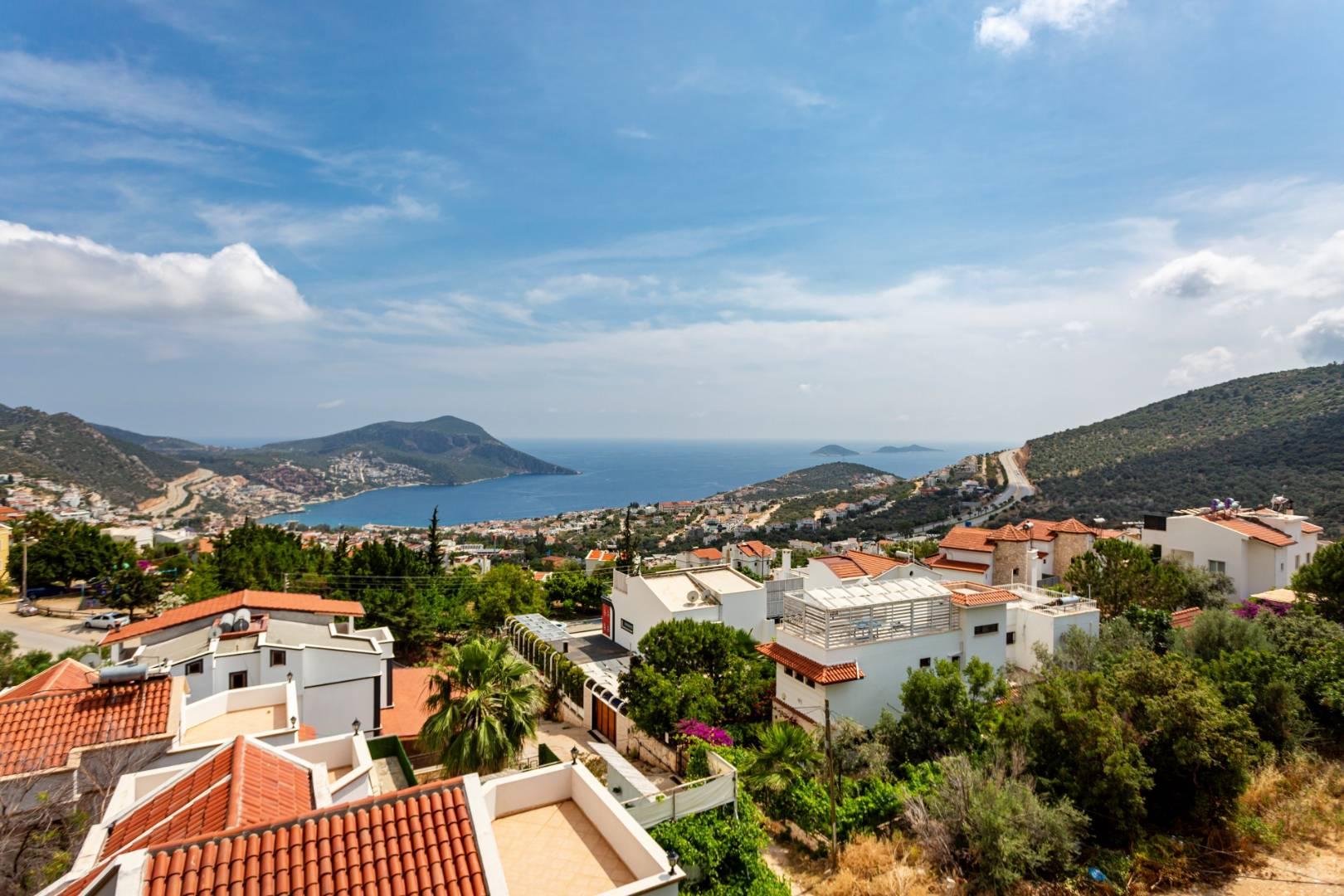 Kaş Kalkan'da Deniz Manzaralı, Serinleme Havuzlu, 2+1 Tatil Evi-36153