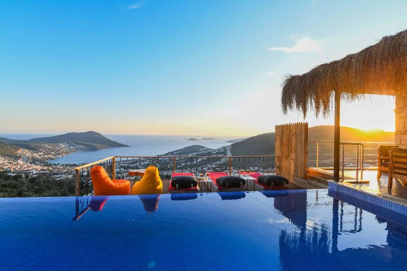 Kalkan Akbel'de Muhteşem Deniz Manzaralı, Özel Havuzlu, 3+1 Villa-43645
