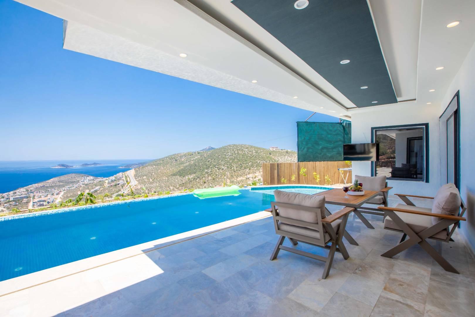 Kaş İslamlar'da Muhteşem Doğa Manzaralı, Özel Havuzlu, 2+1 Villa-37681