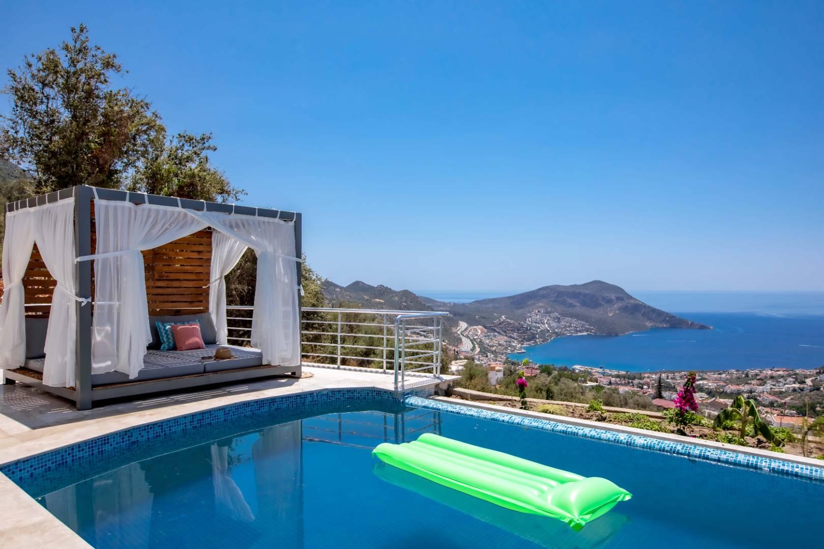 Kaş İslamlar'da Muhteşem Doğa Manzaralı, Özel Havuzlu, 2+1 Villa-37681