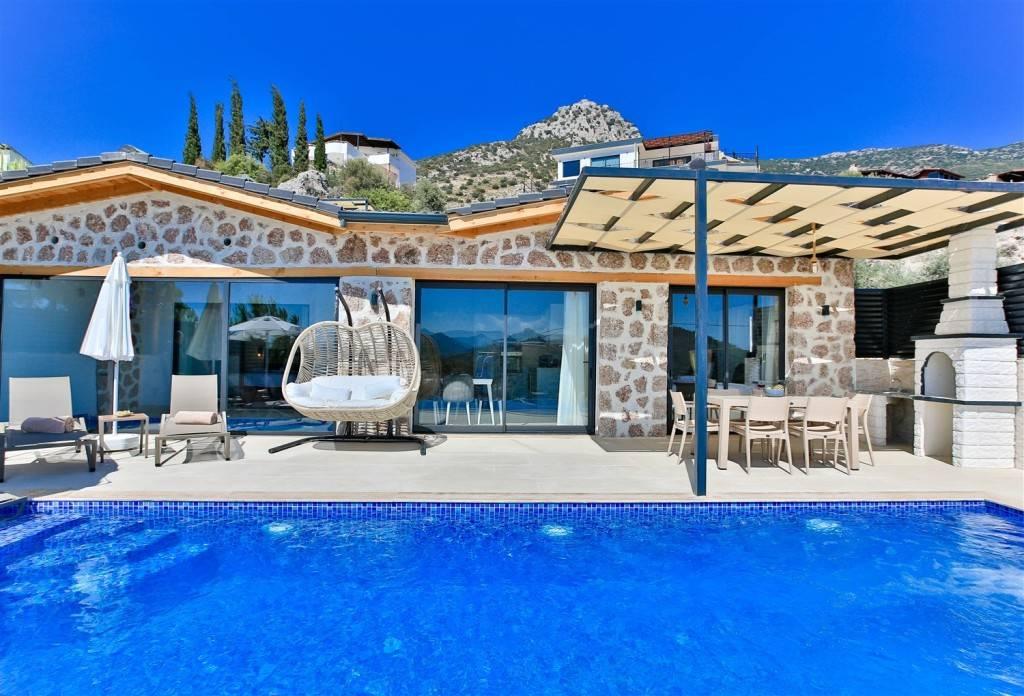 Kaş İslamlar'da Benzersiz Deniz Manzaralı, Özel Havuzlu, Şık Villa-35578