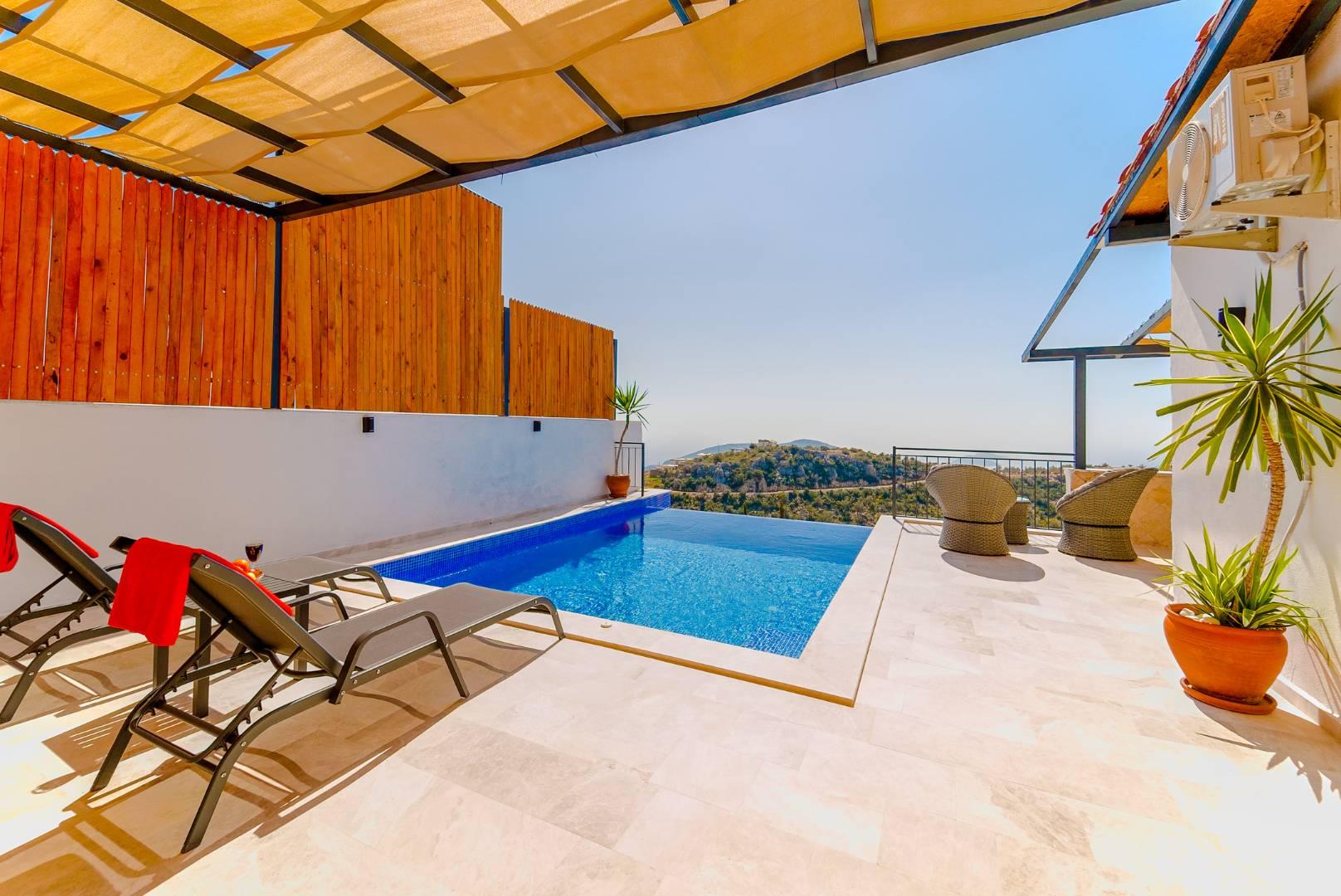 Kaş Bezirgan'da Balayı Çiftlerine Uygun, Özel Havuzlu, Şık Villa-43193