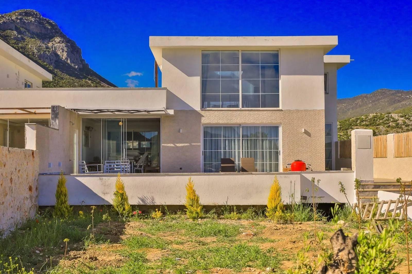 Kaş Bezirgan'da Doğa İçerisinde, 2+1, Lüks Kiralık Villa-28186