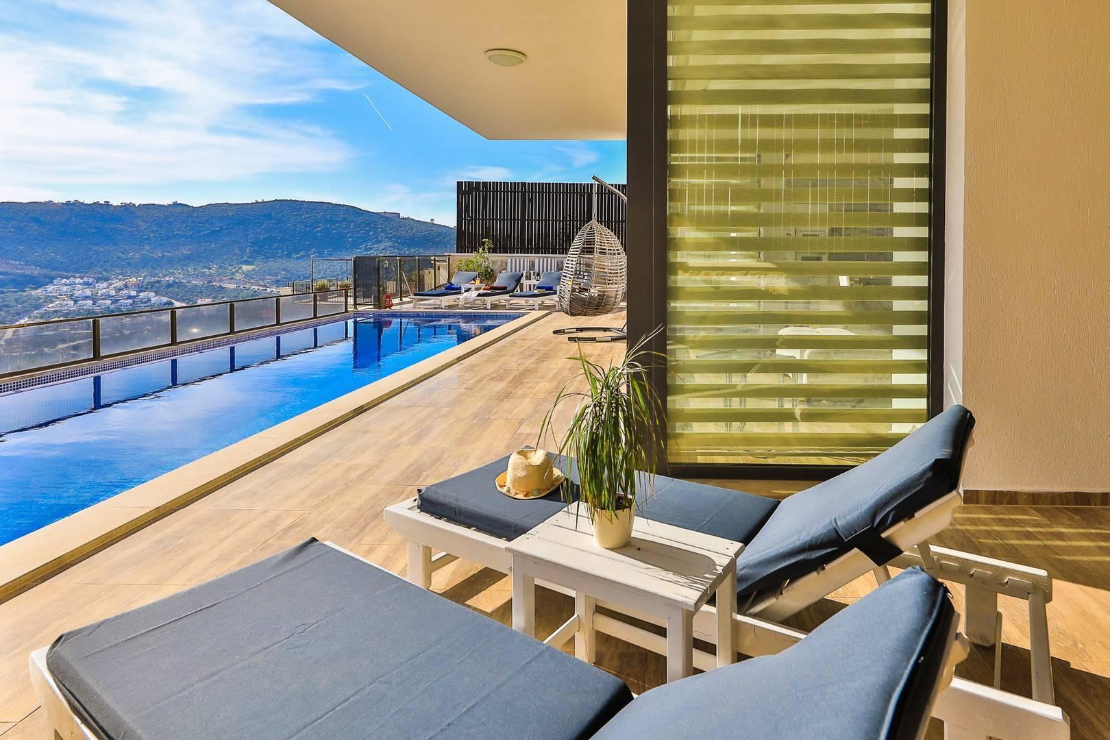 Kaş Kalkan'da Deniz Manzaralı, Özel Havuzlu, Konforlu Şık Villa-40969