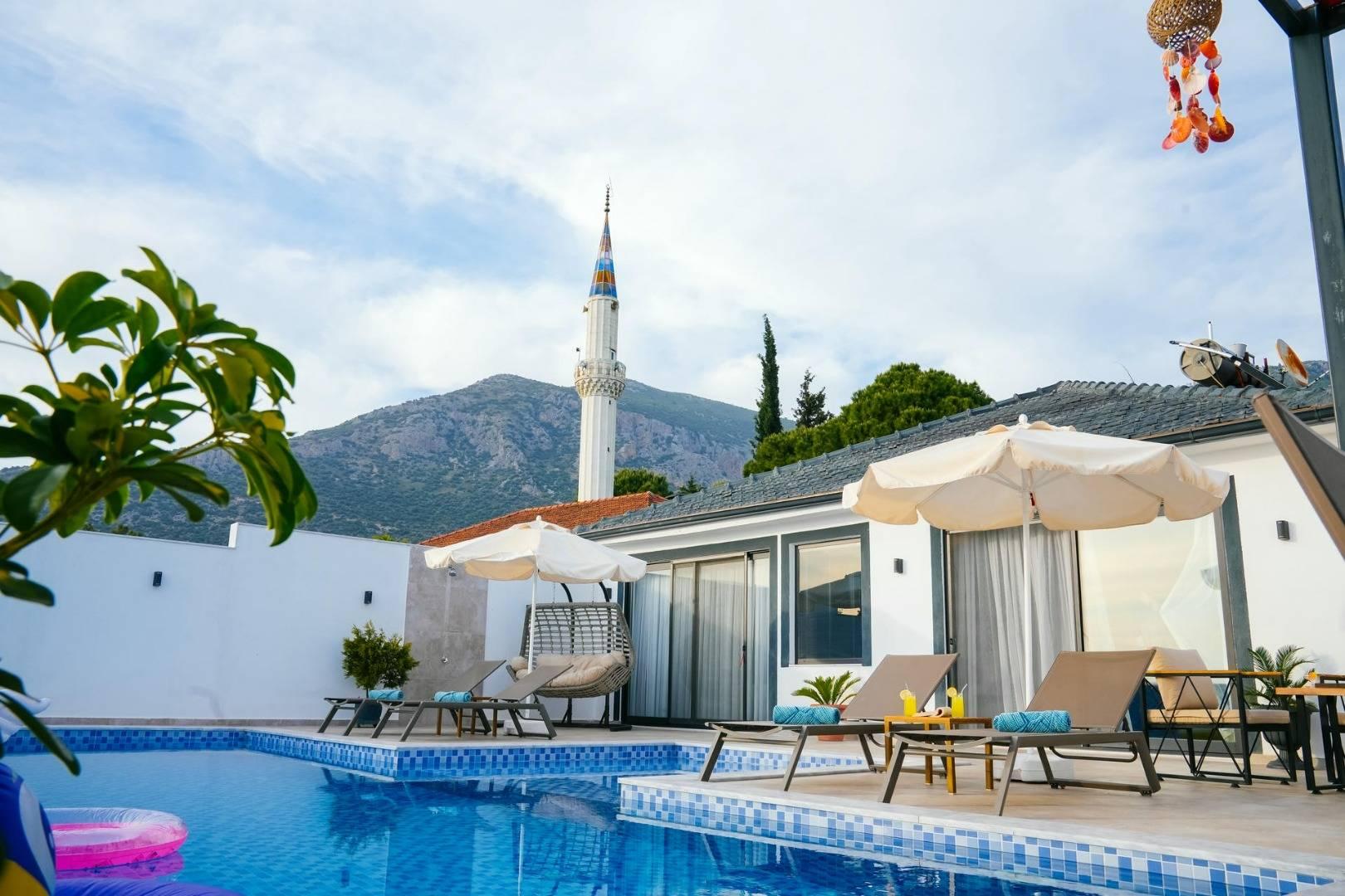 Kaş Çayköy'de Doğa Manzaralı, Özel Havuzlu, Jakuzili Kiralık Villa-26626