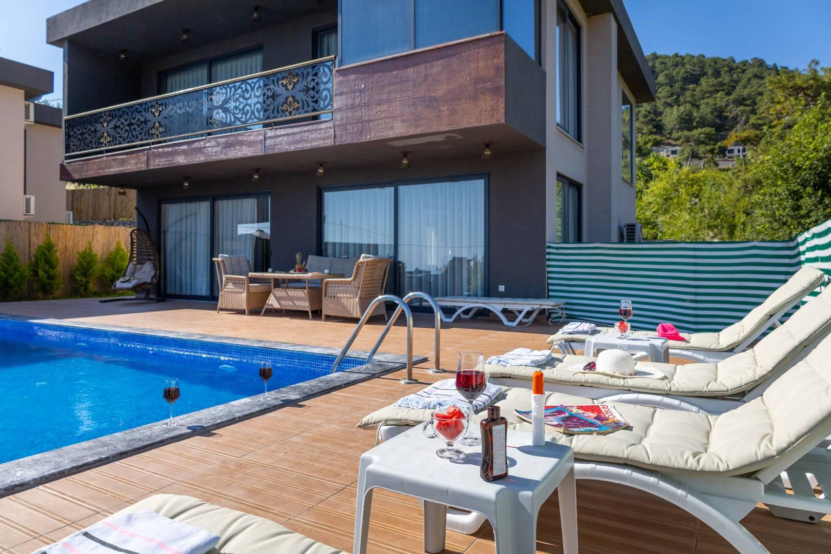 Kaş İslamlar'da Doğa Manzaralı, Özel Havuzlu, Jakuzili, Şık Villa-40026