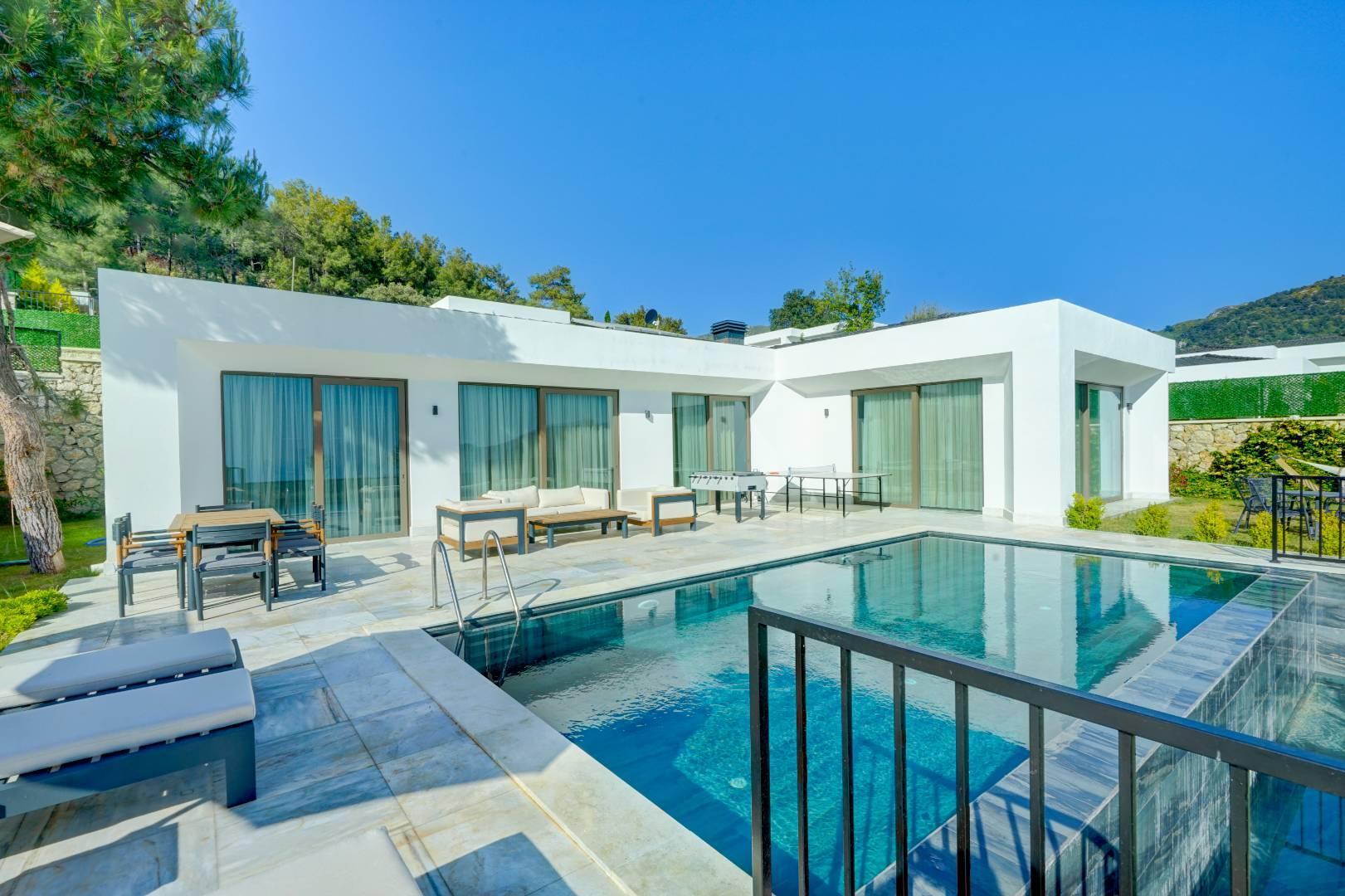 Kaş İslamlar'da Doğa İçerisinde, Özel Havuzlu, Çift Jakuzili Villa-37580