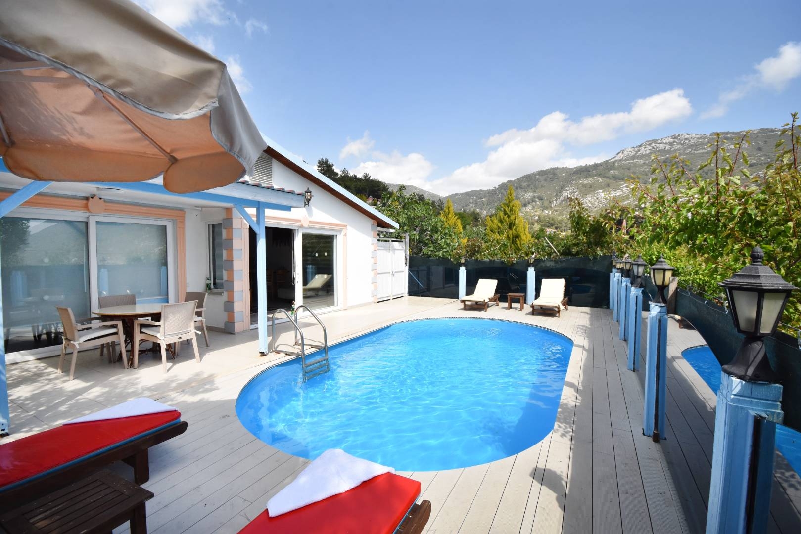 Kaş İslamlar'da Yemyeşil Doğada, Özel Havuzlu, Balayı Villası