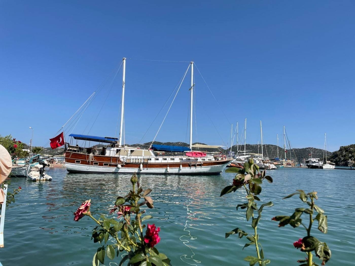 Kaş'ta Huzurlu Sularda, Geniş Ailelere Uygun, 12 Kişilik Gulet