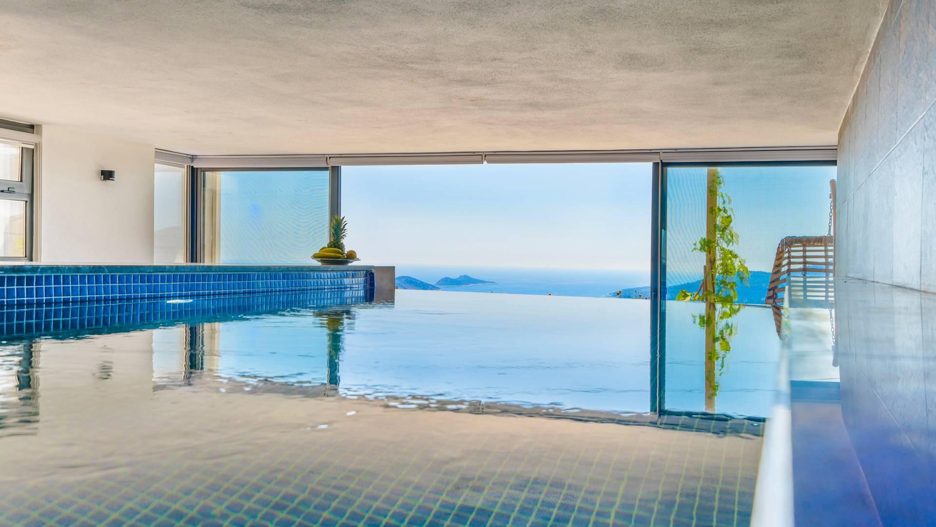 Kaş Kalkan'da Balayı Çiftlerine Uygun, Kapalı Havuzlu, 1+1 Villa-36134