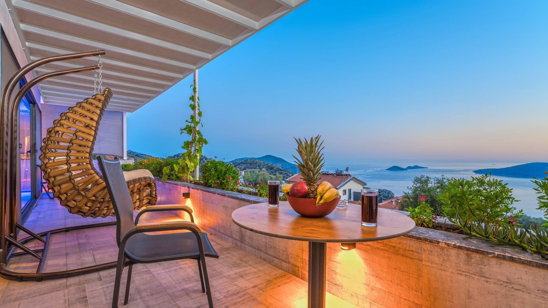 Kaş Kalkan'da Balayı Çiftlerine Uygun, Kapalı Havuzlu, 1+1 Villa-36134