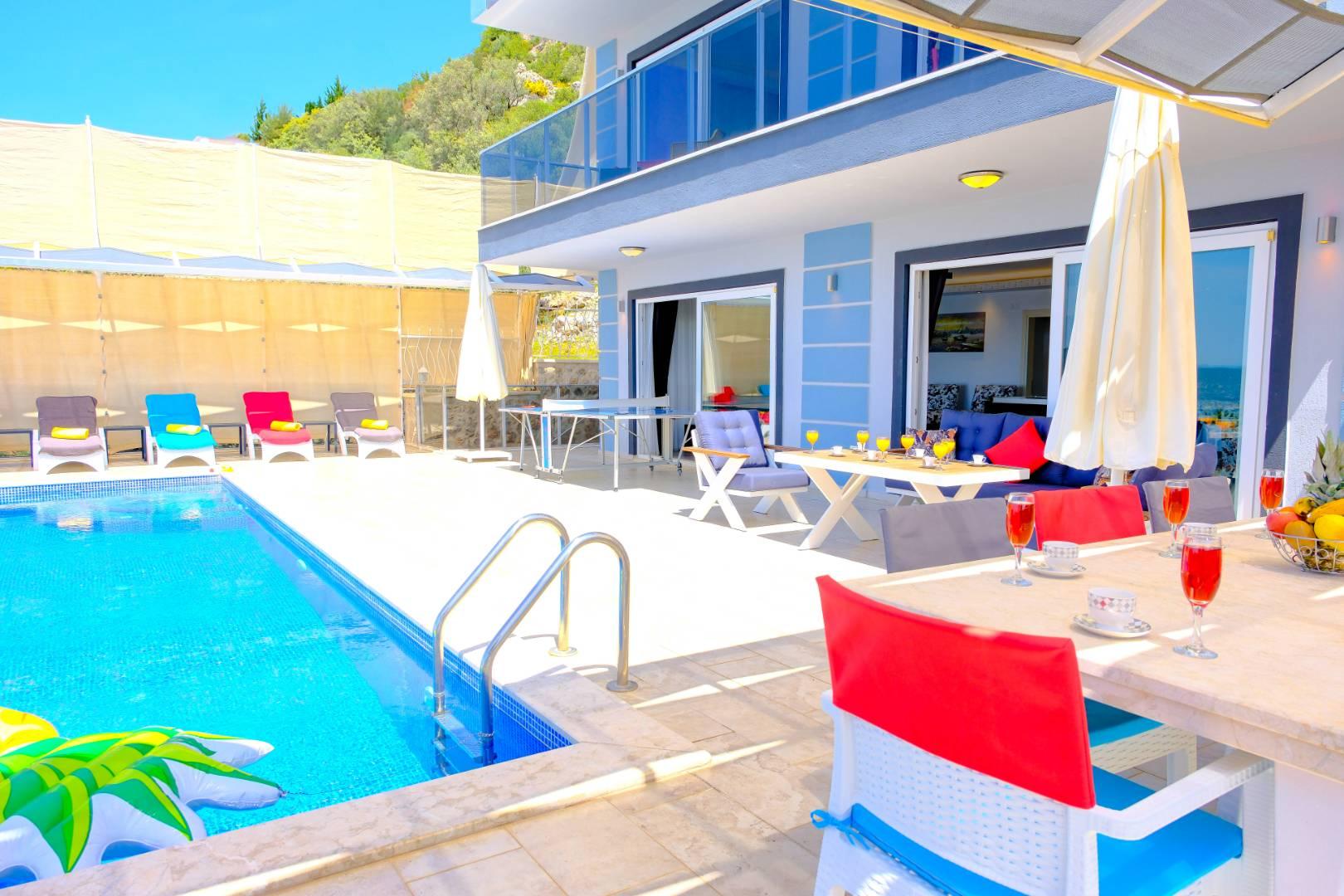 Kaş Bezirgan'da İhtişamlı Deniz Manzaralı, Özel Havuzlu, Lüks Villa-42105