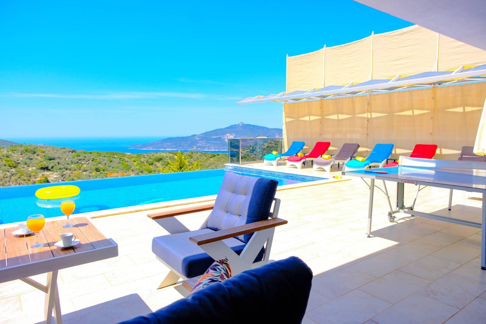 Kaş Bezirgan'da İhtişamlı Deniz Manzaralı, Özel Havuzlu, Lüks Villa-42105