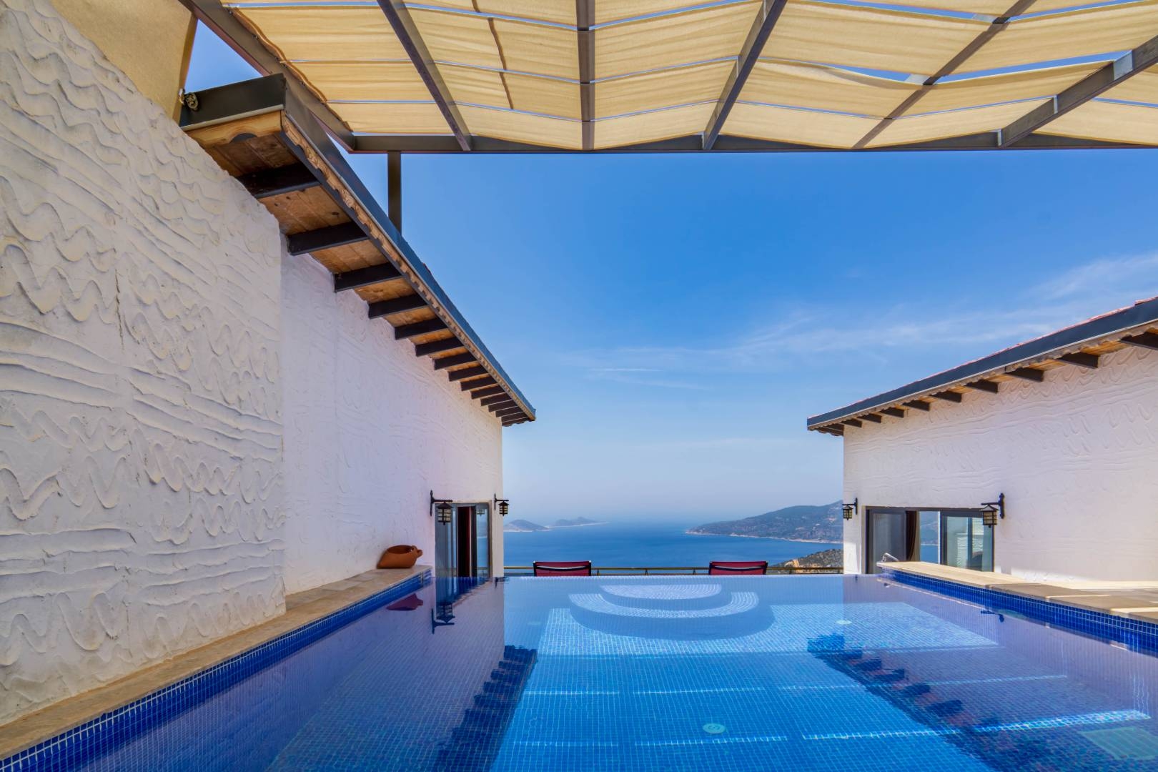 Kaş Bezirgan'da Balayı Çiftlerine Uygun, Özel Havuzlu, Kiralık Villa