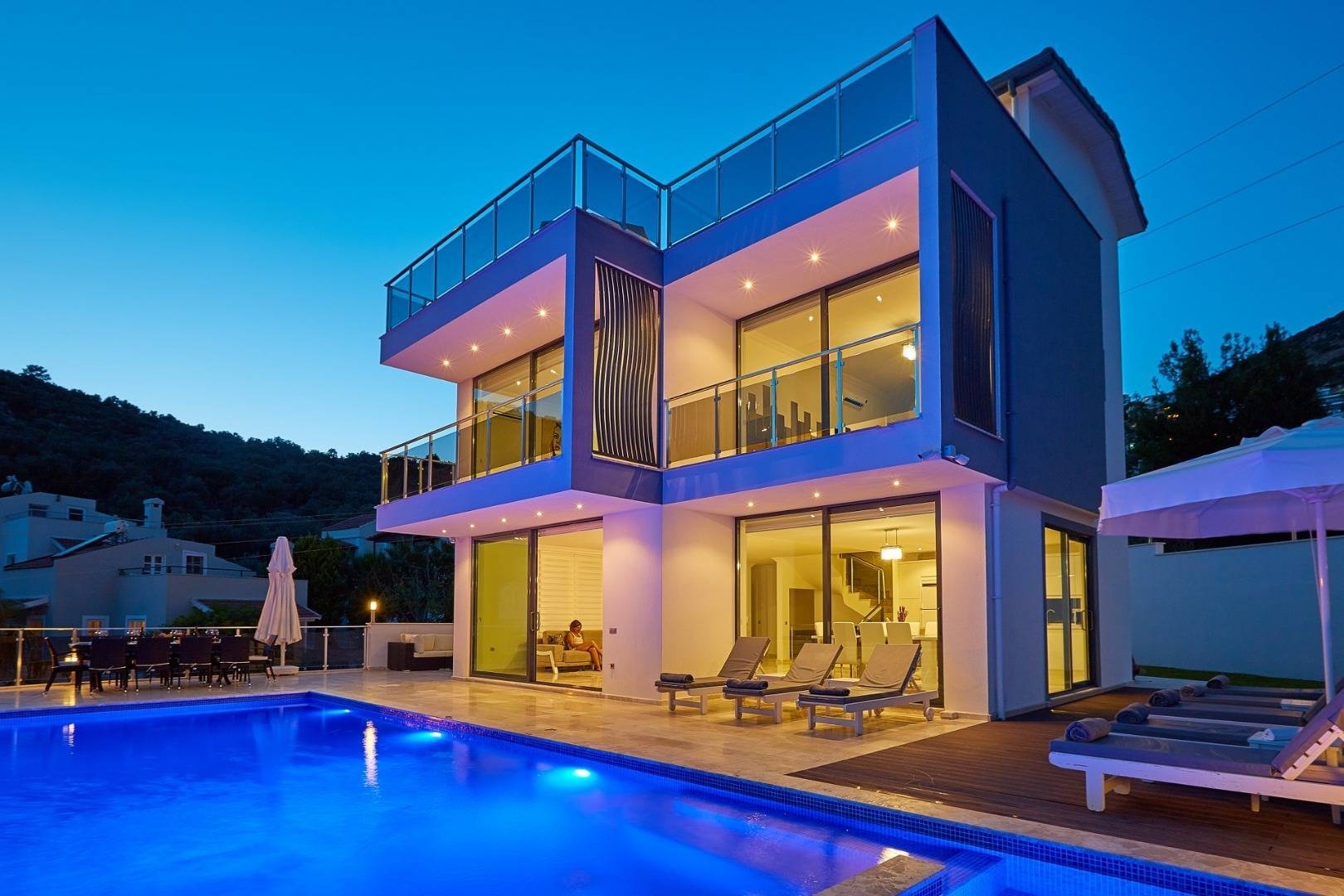 Kaş Kalkan'da Deniz Manzaralı, Özel Havuzlu, Lüks Villa