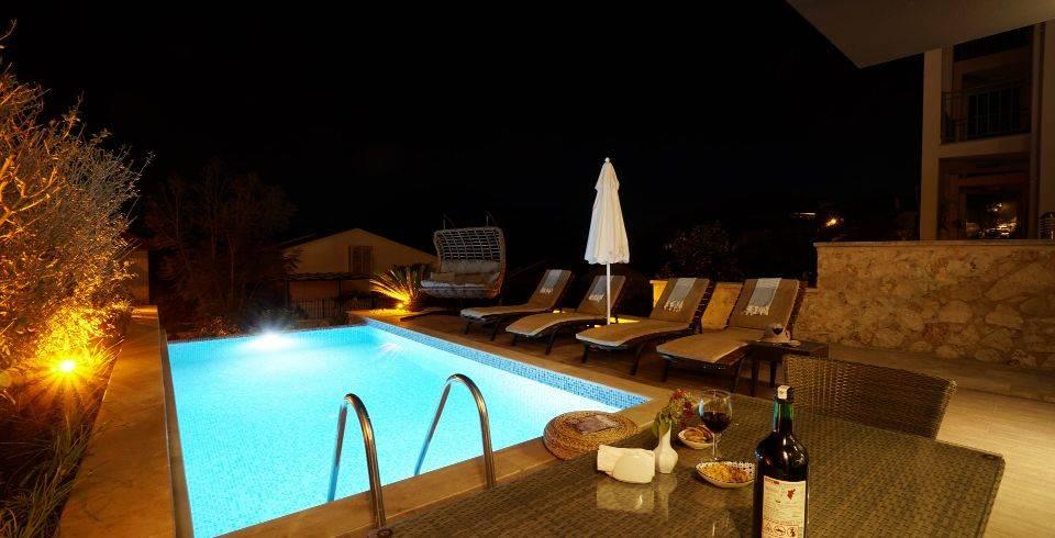 Kaş Kalkan Merkez'de Denize Yakın, Özel Havuzlu, 8 Kişilik Villa-39883