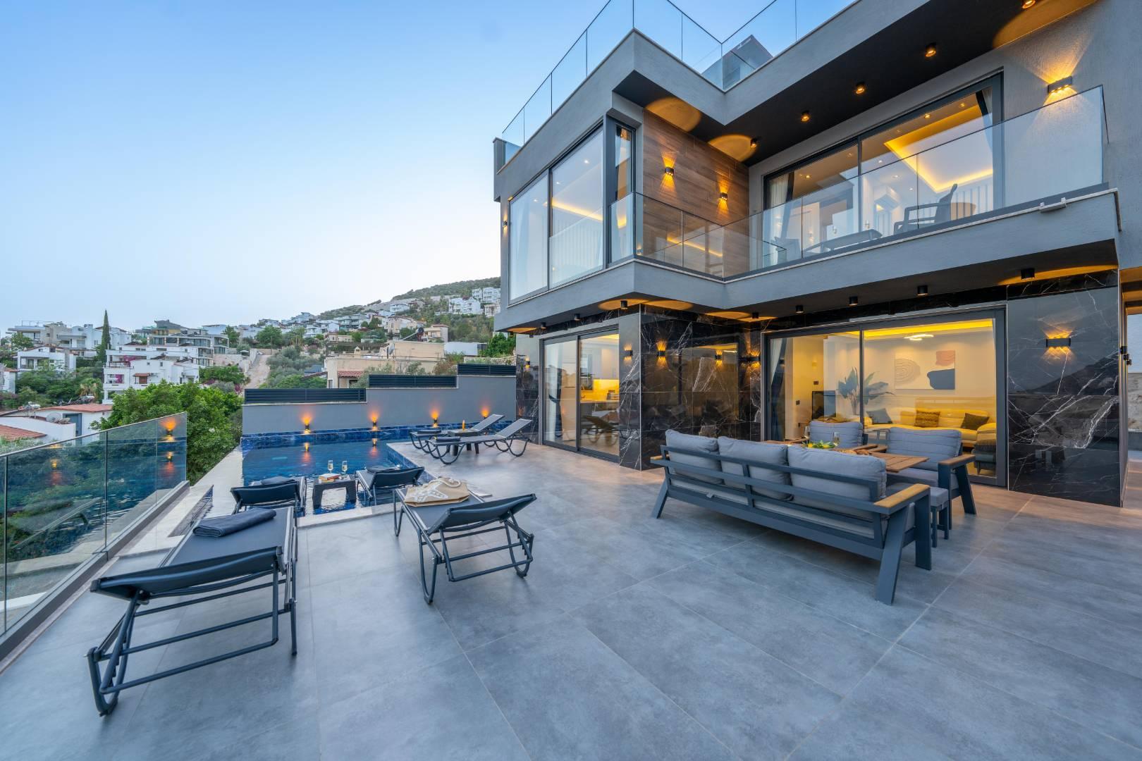 Kaş Kalkan'da Kalabalık Ailelere Uygun, Özel Havuzlu, Şık Villa-40649