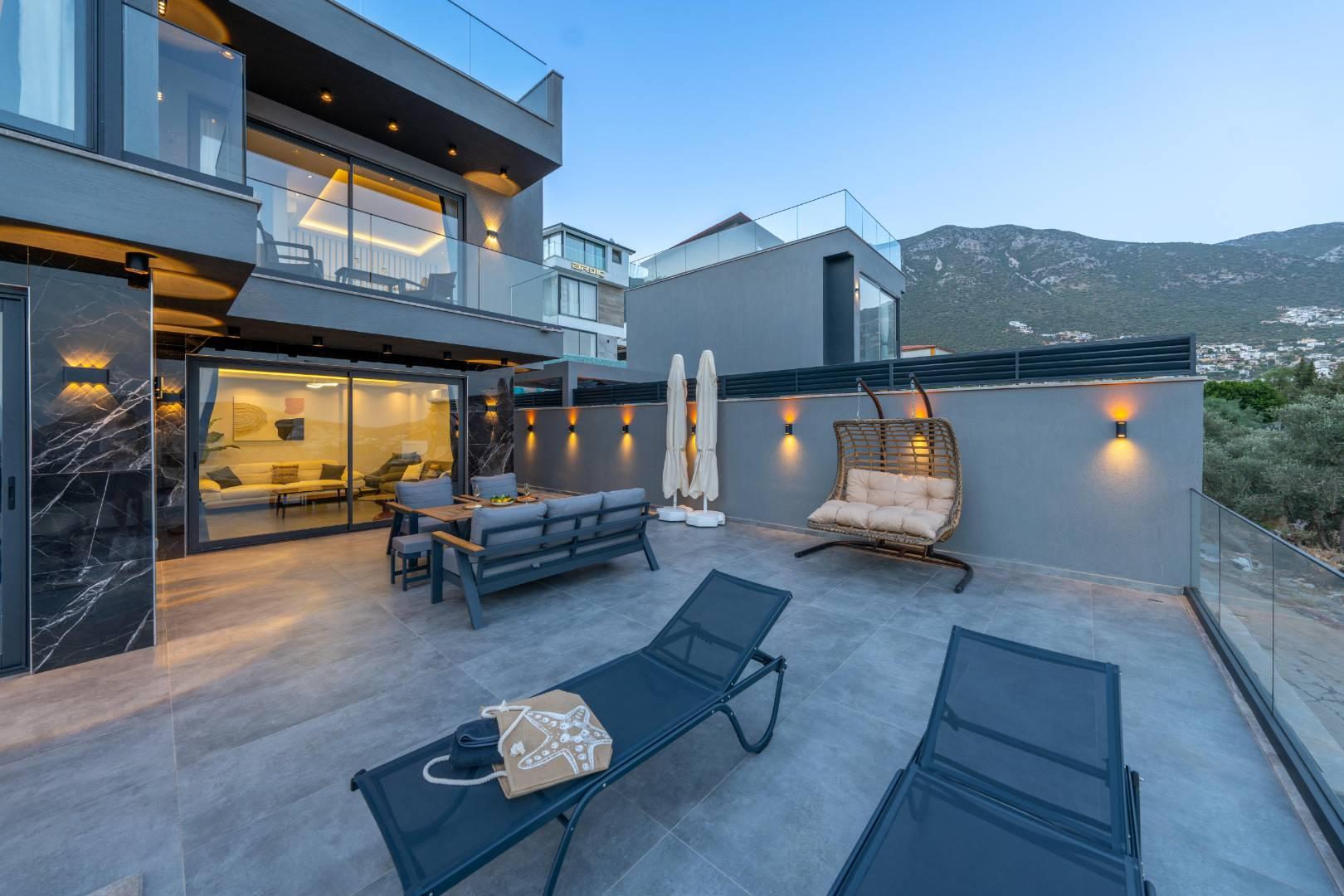 Kaş Kalkan'da Kalabalık Ailelere Uygun, Özel Havuzlu, Şık Villa-40649