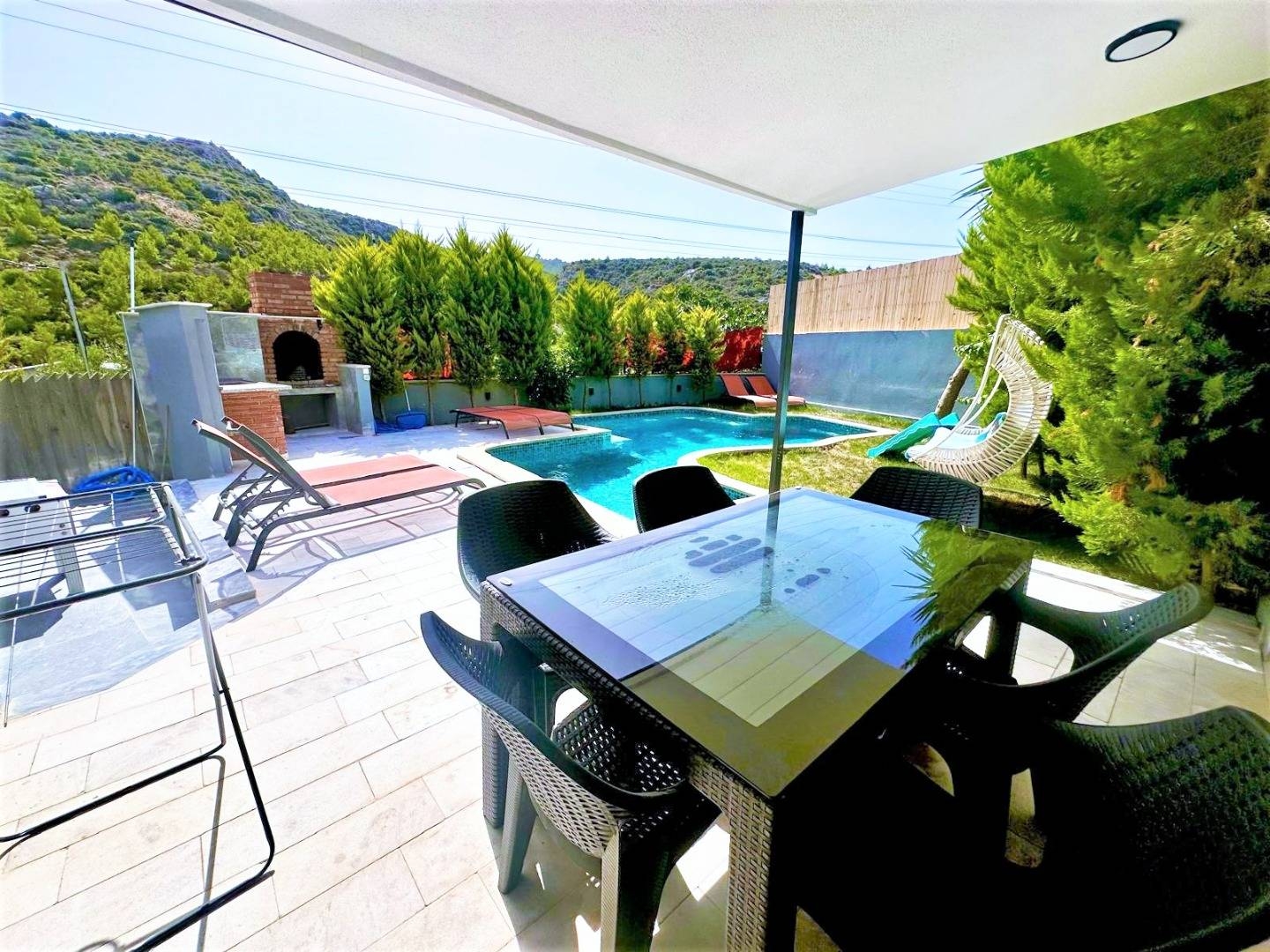 Kalkan Patara'da Şık Tasarımlı, Özel Havuzlu, Jakuzili, Saunalı Villa