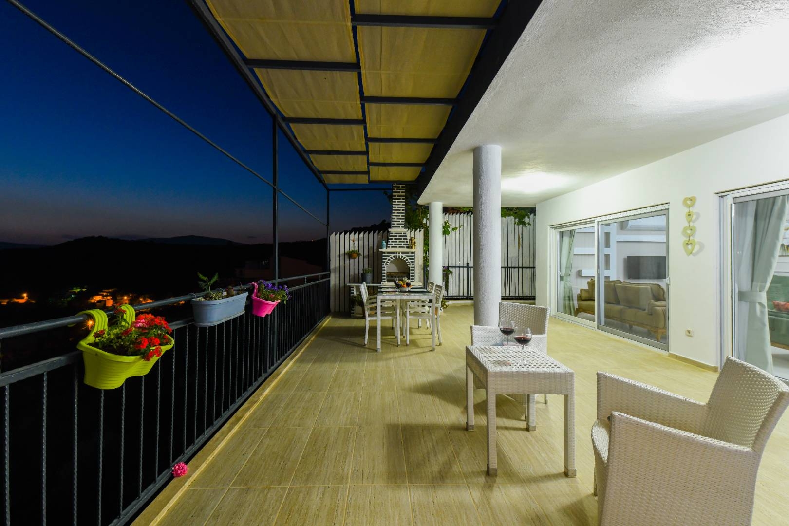 Kaş Bezirgan'da Yeşillikler İçinde, Özel Havuzlu, Modern Villa