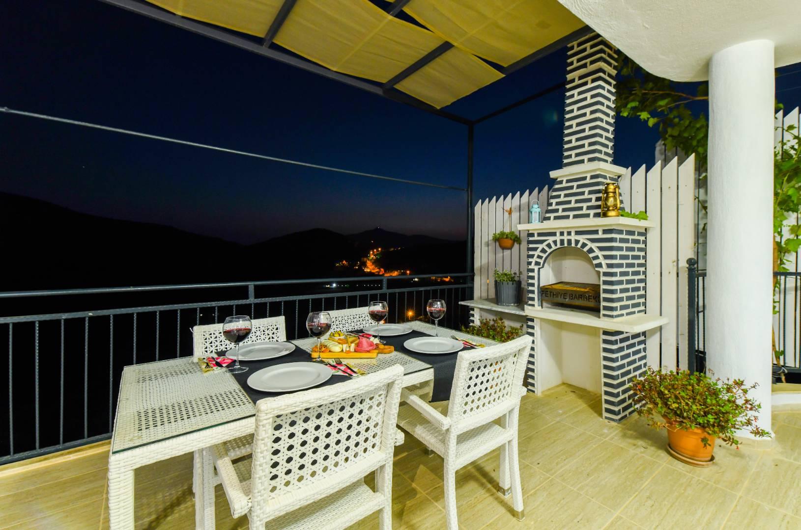 Kaş Bezirgan'da Yeşillikler İçinde, Özel Havuzlu, Modern Villa-37123