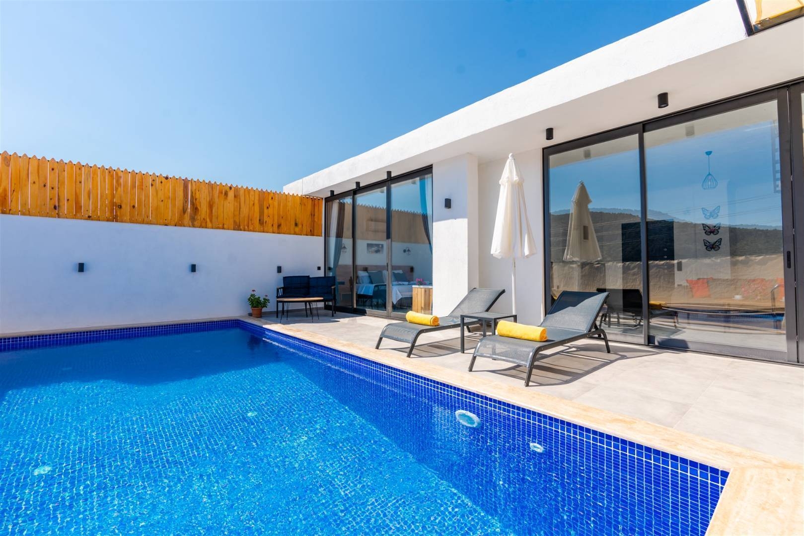 Kalkan Ulugöl'de Enfes Doğa İçerisinde, Özel Havuzlu, Balayı Villası
