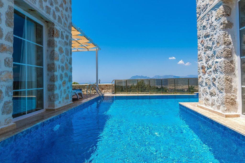 Kaş Üzümlü'de Enfes Doğa'da, Özel Havuzlu, Taş Villa-43414