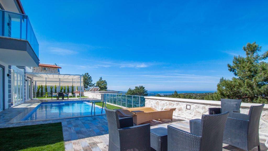 Kaş Üzümlü'de Doğa Manzaralı, Özel Havuzlu, 3+1 Villa-43416