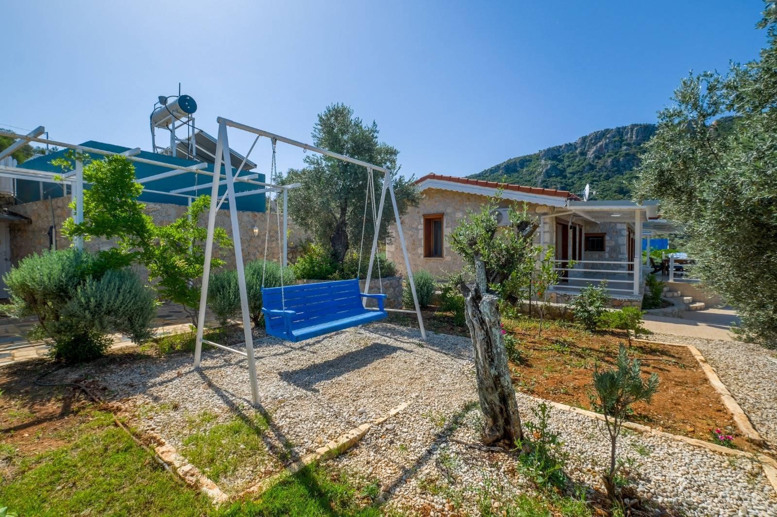 Kaş Üzümlü'de Geniş Ailelere Uygun, Özel Havuzlu, Şık Villa-39827