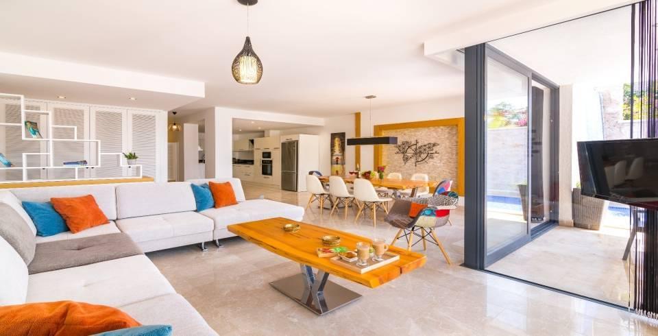Kaş Kalkan'da Denize Yürüme Mesafesinde, Özel Havuzlu, Teraslı Villa-40380