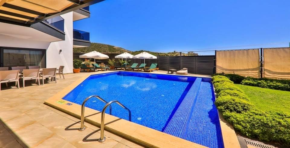 Kaş Bezirgan'da Enfes Deniz Manzaralı, Özel Havuzlu, 8 Kişilik Villa-40507