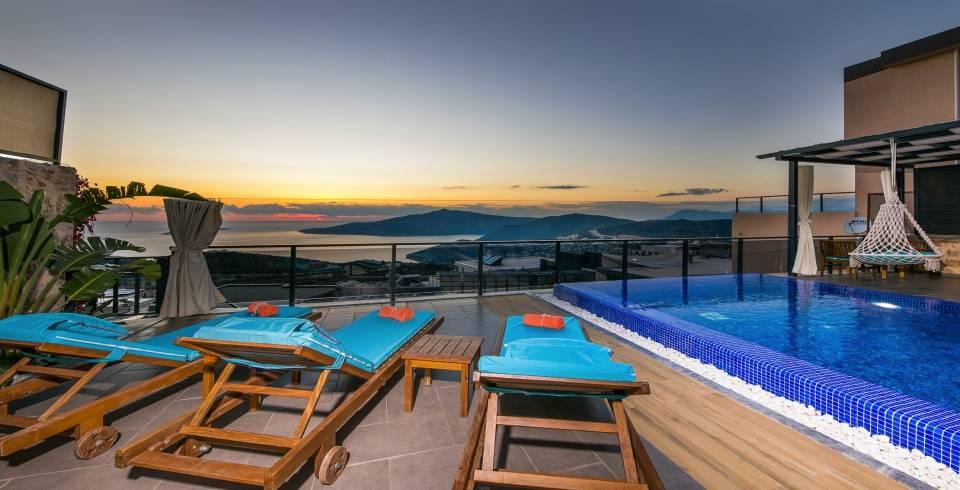 Kaş Bezirgan'da Muhteşem Deniz Manzaralı, Özel Havuzlu, 2+1, Şık Villa-40116