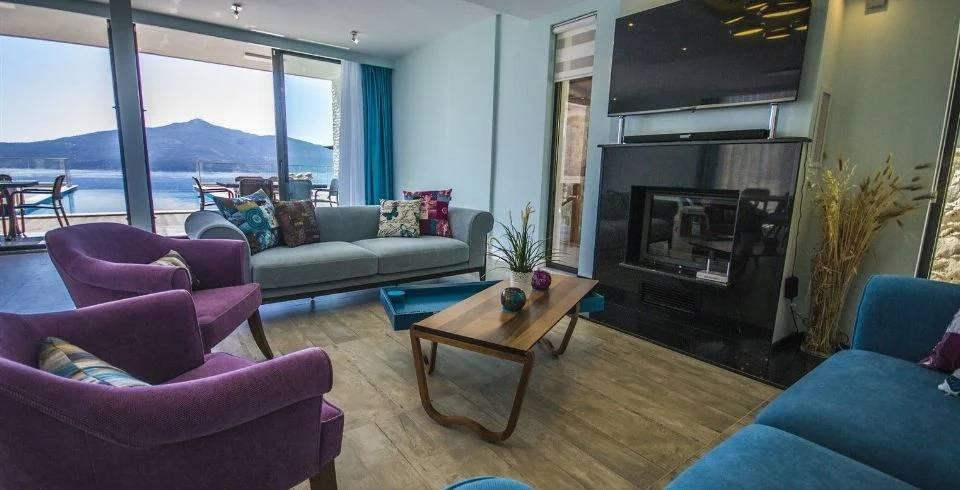 Kalkan'da Eşsiz Deniz Manzaralı, Özel Havuzlu, Konforlu Villa-11579