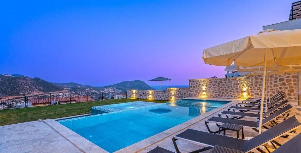 Kaş Kalkan'da Muhteşem Manzaralı, Özel Havuzlu, 12 Kişilik, Lüks Villa-40404